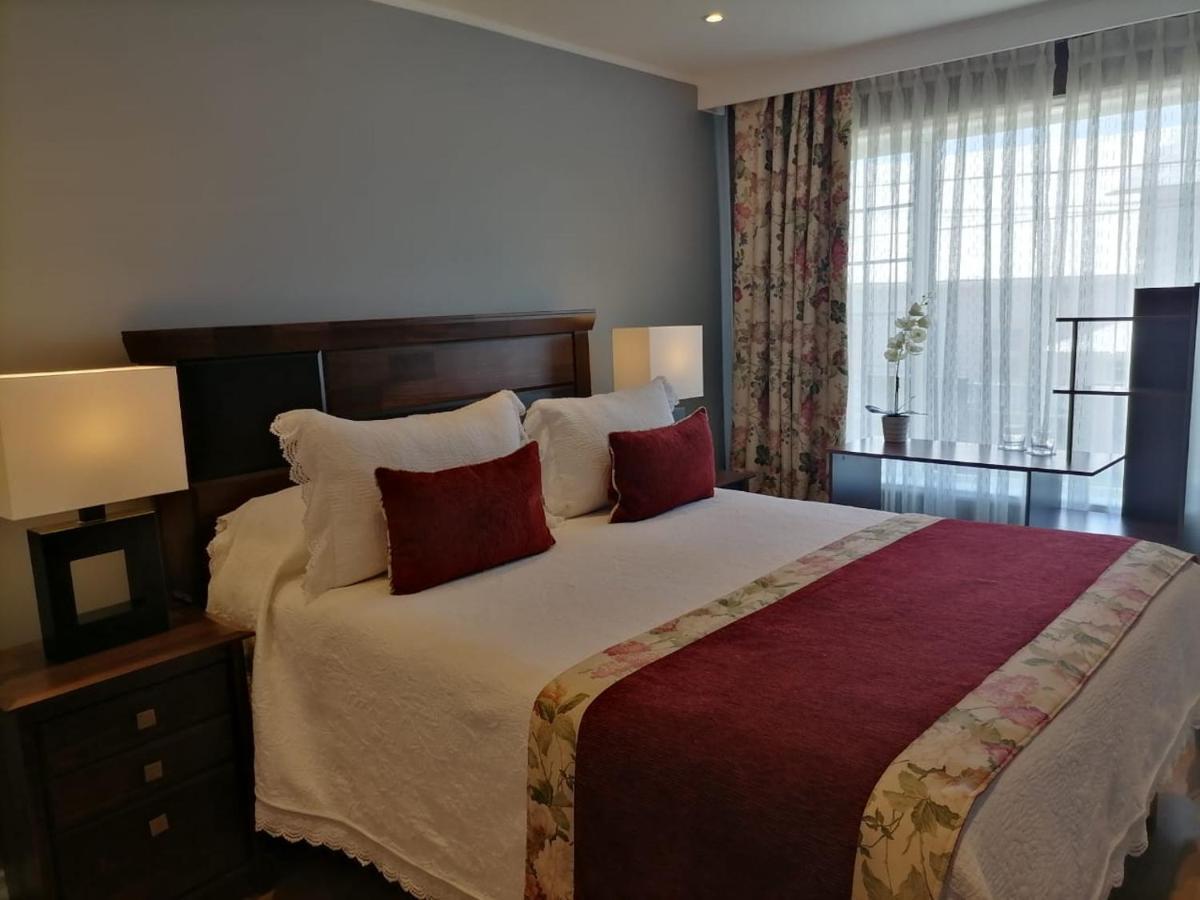 Hotel Puerta Del Lago بورتو فاراس المظهر الخارجي الصورة