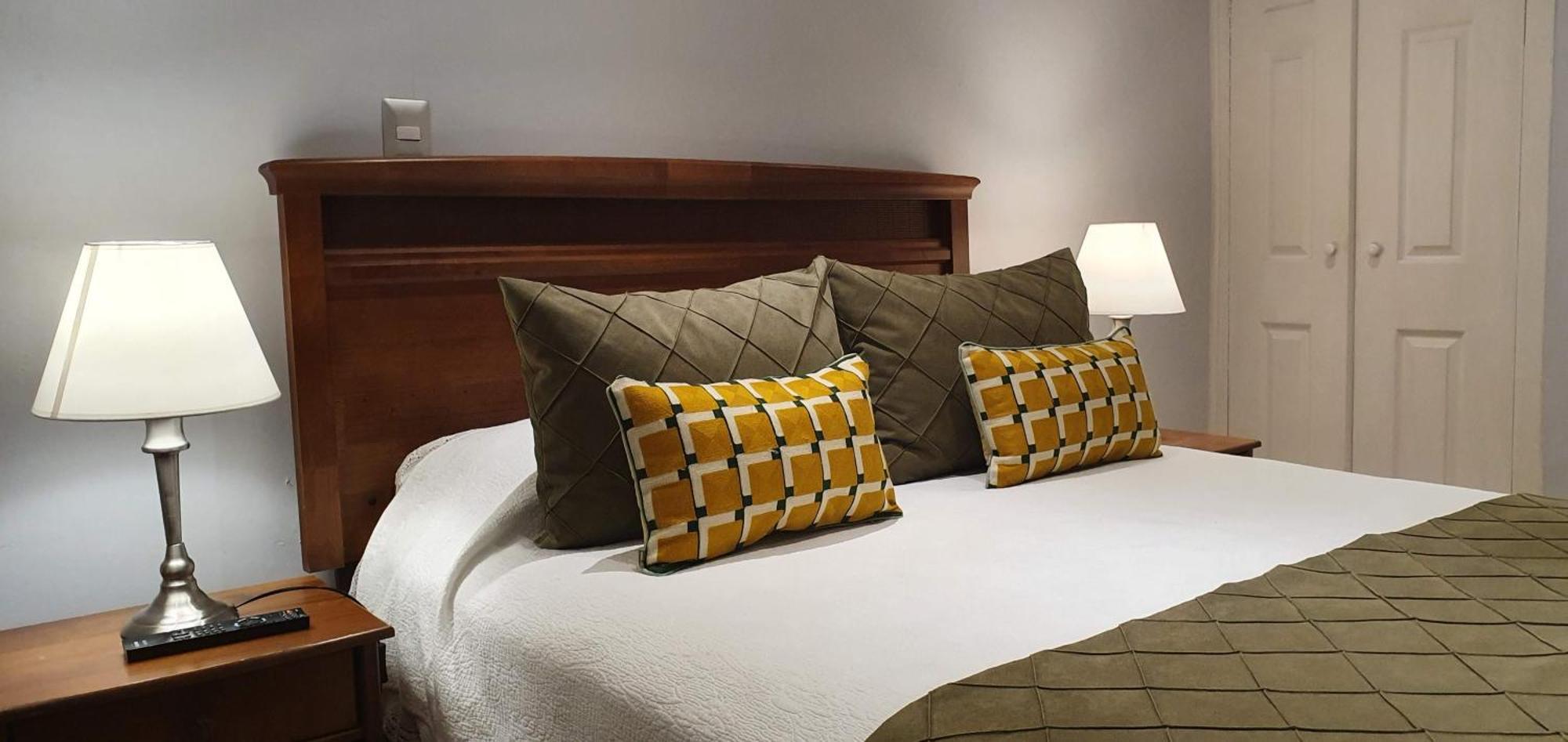 Hotel Puerta Del Lago بورتو فاراس المظهر الخارجي الصورة